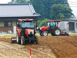 多機能・無人・見える化！最新高性能ロボット農器具