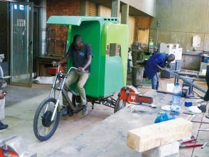 【農業×再エネ】野菜を新鮮なまま運べる！ エコで使える電動三輪車