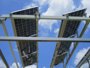 農業と発電のソーラーシェアリング、選ぶべき設備は？