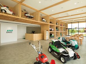 オシャレすぎ！国内NO.1メーカーの草刈機ショールーム